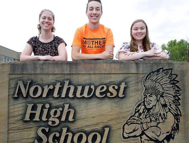kids in front of northwest hs